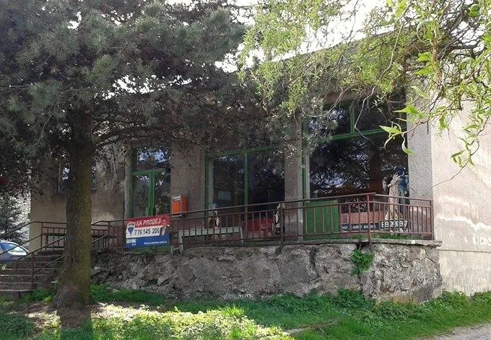 Prodejna potravin před zakoupením 2014 budoucí fotografický ateliér