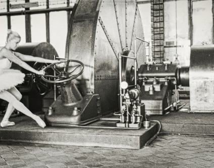 černob&iacute;l&aacute; analogov&aacute; uměleck&aacute; baletn&iacute; fotografie industri&aacute;ln&iacute; 